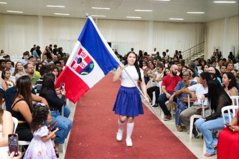 📚✨-O-primeiro-dia-das-formaturas-das-nossas-escolas-municipais-foi-um-verdadeiro-sucessoCom-mu-3